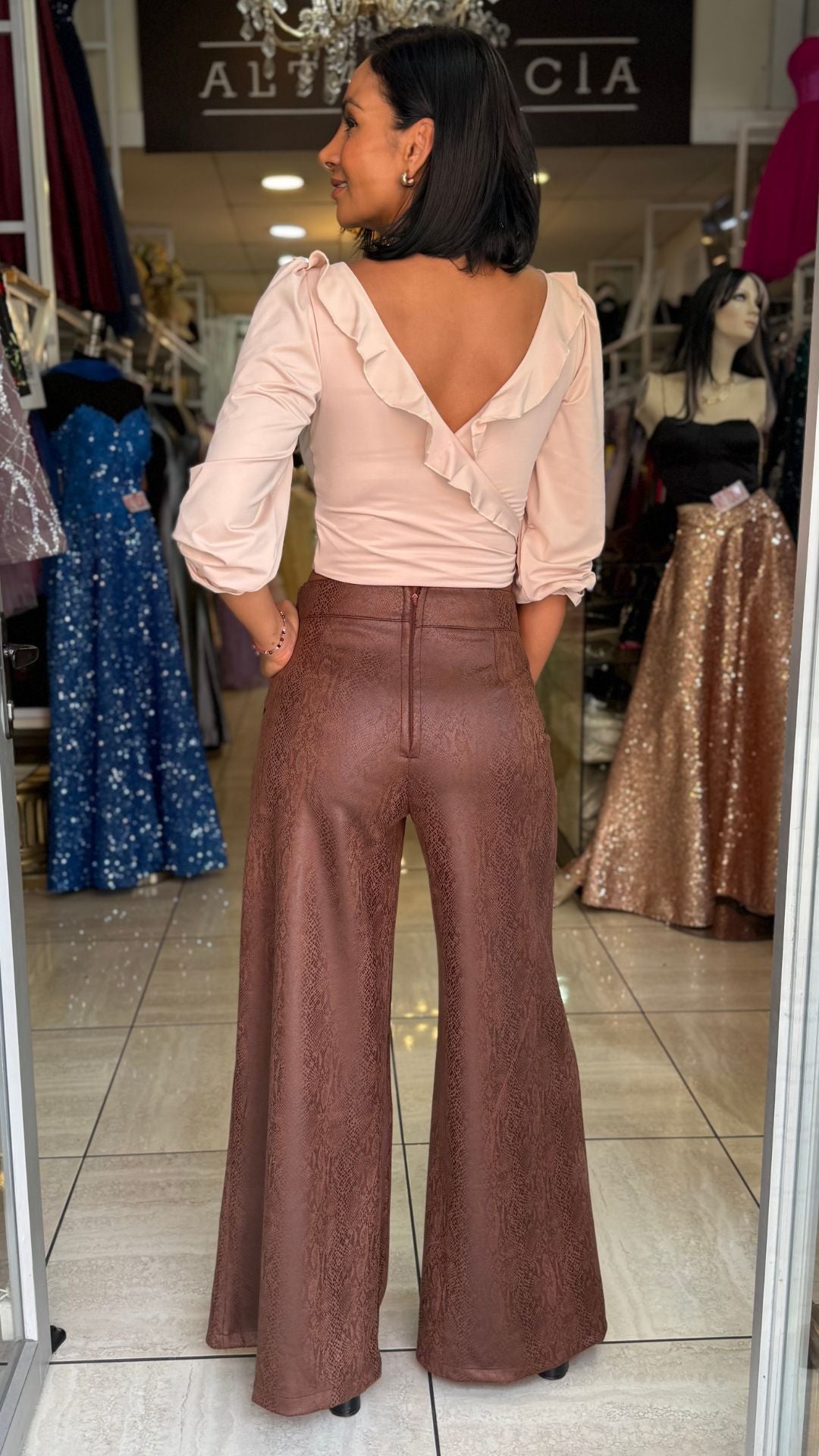 PANTALON CONNI ECO CUERO CAFE
