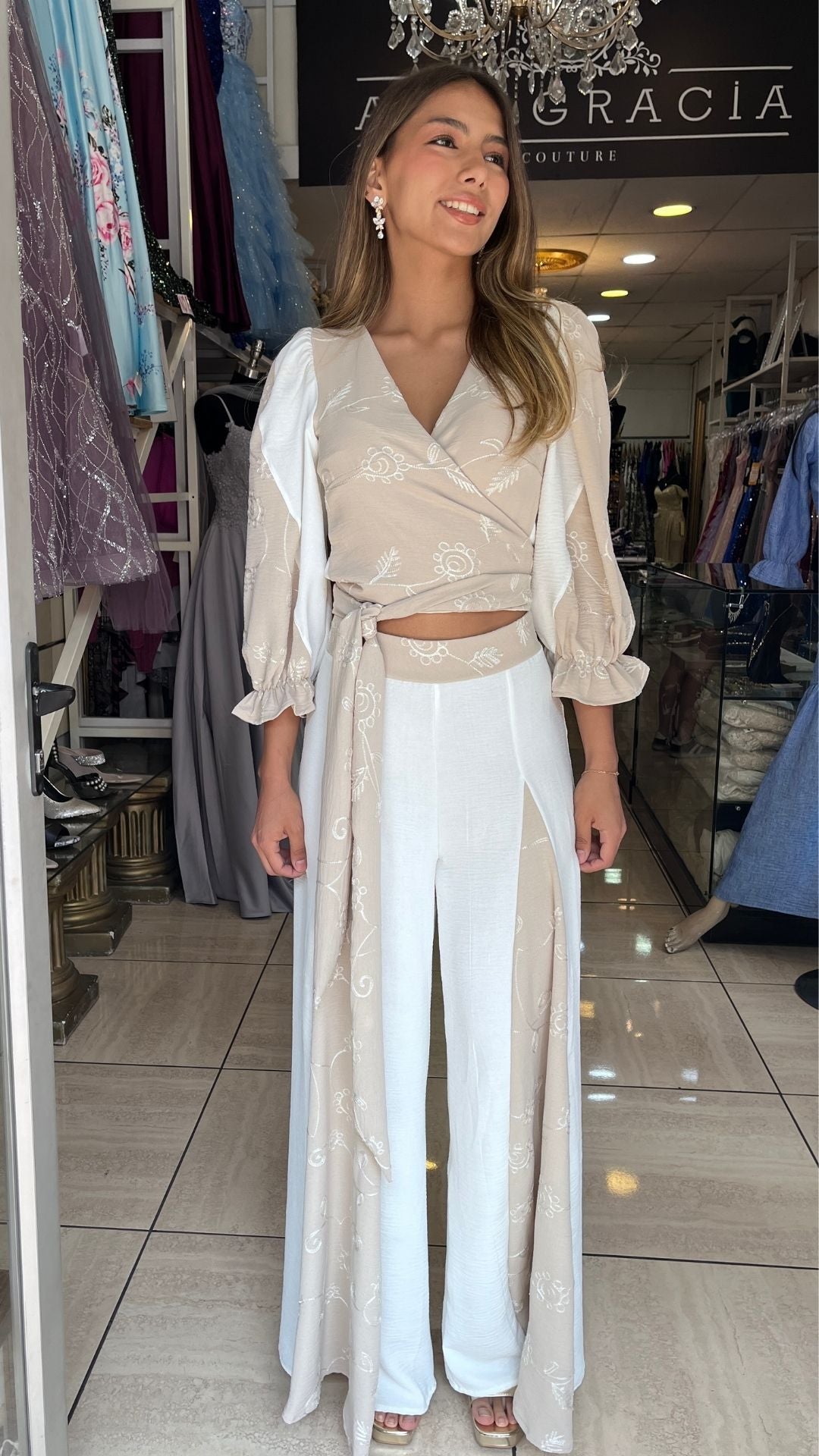 CONJUNTO BELLA BLANCO/BEIGE